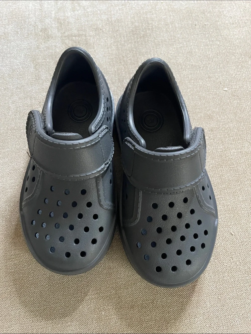 Stride Rite Kids Charcoal Gray Water Shoes with velcro Strap